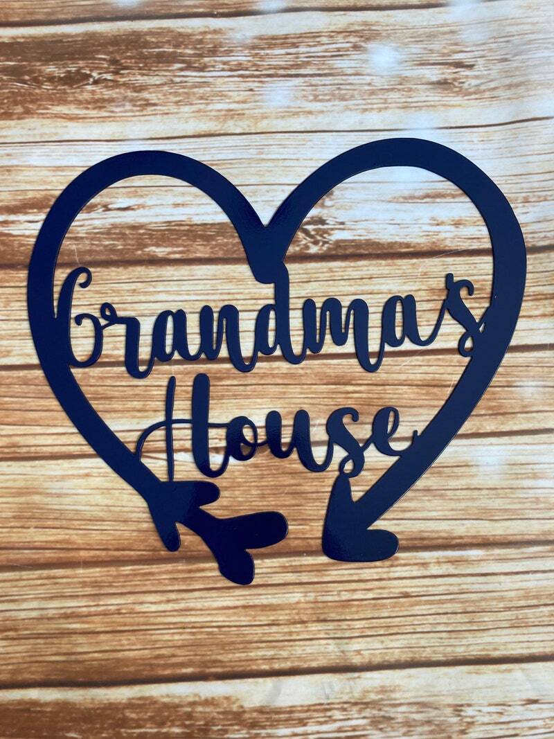 Custom Heartfelt Metal Sign - Grandma's Mother's Day Keepsake