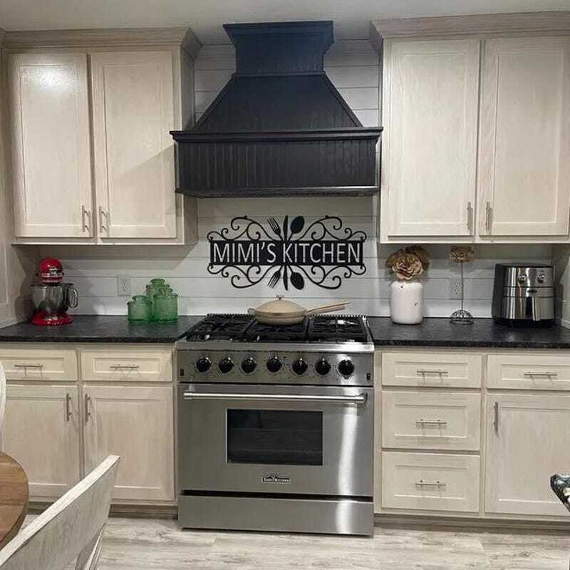 Personalized Metal Sign - Mom's Kitchen Wall Decor Gift