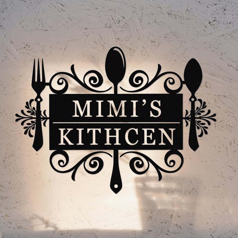 Heartfelt Farmhouse Metal Sign for Mom's Custom Kitchen - Personalize Wall Art