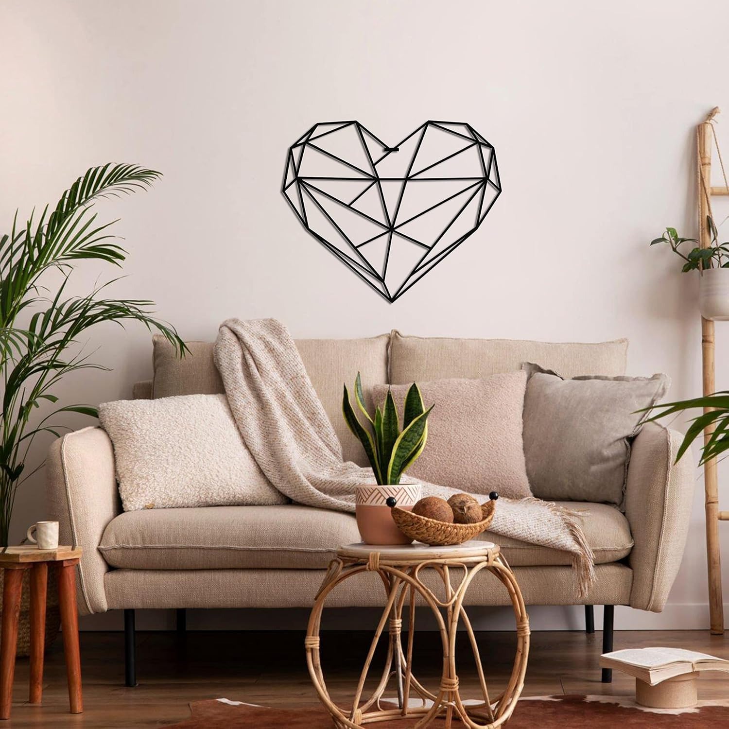 Unique 3D Geometric Heart Metal Sign for Modern Home Decor