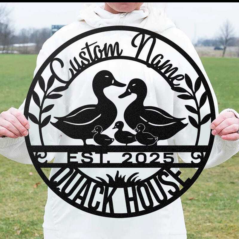 Welcome to the Farm - Personalized Duck Metal Sign Decor - Personalize Wall Art